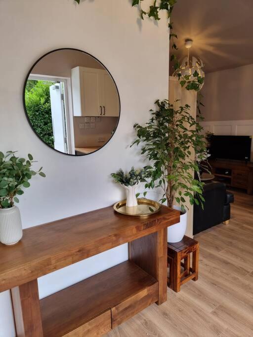 Charming Cottage Next To John Radcliffe Hospital With Free Parking Oxford Eksteriør bilde